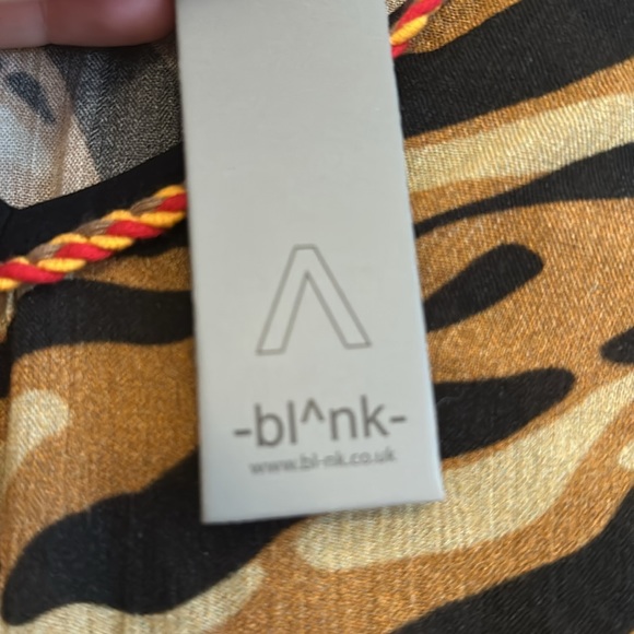 NWT bl^nk Animal Print Blouse - Picture 6 of 13